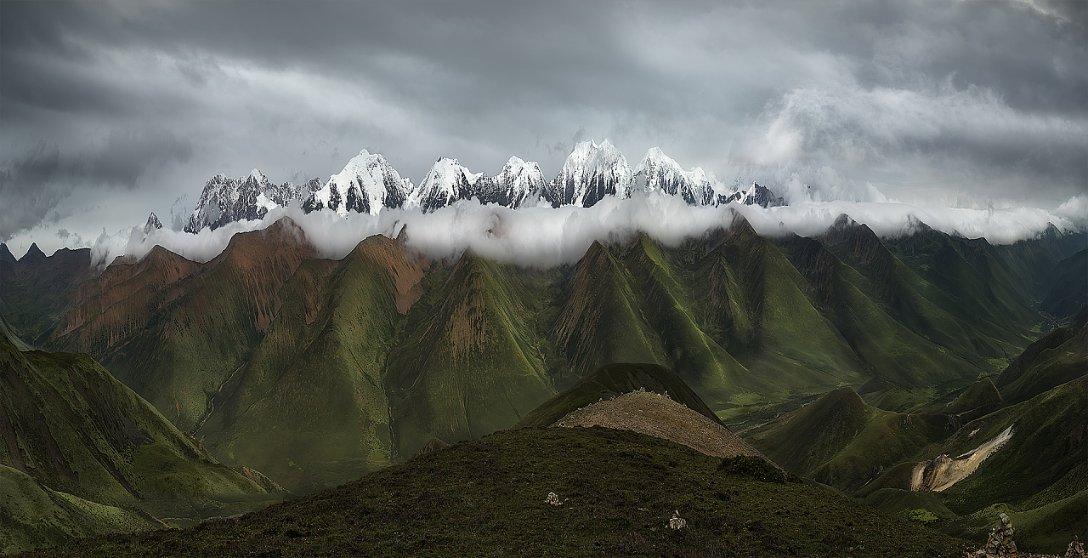 新春走基层 | 迎春送福写春联 翰墨飘香添年味